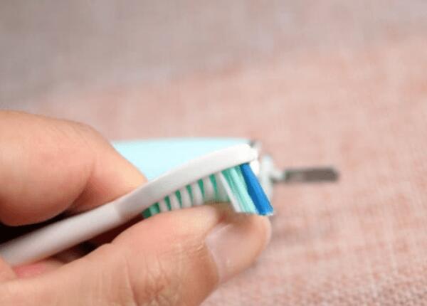 如何挑選一款好的電動(dòng)牙刷？挑選優(yōu)質(zhì)電動(dòng)牙刷的三大禁忌