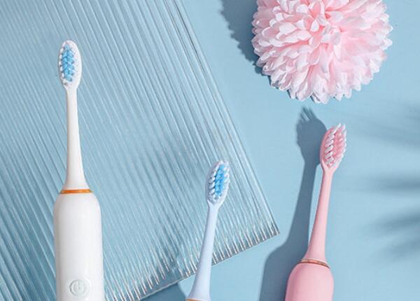 純干貨：四大電動牙刷選購技巧，建議收藏！