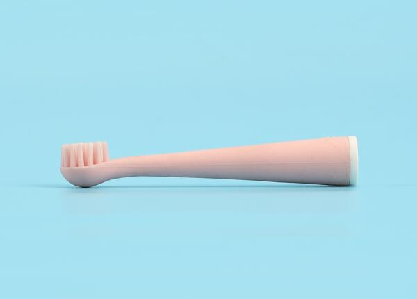 硅膠頭電動(dòng)牙刷使用方法介紹：硅膠刷頭就這樣用！