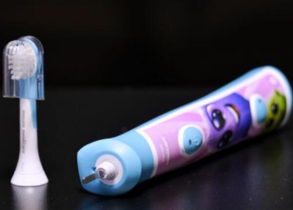 兒童款成人款電動牙刷區(qū)別，一篇教你區(qū)分成人和兒童電動牙刷