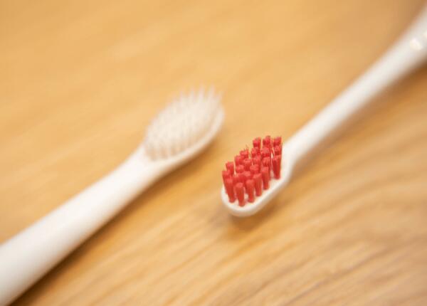 用手動牙刷出血怎么辦？告別牙齦出血小妙招