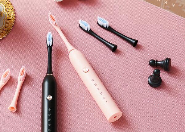 如何選擇適合女生的優(yōu)質(zhì)電動(dòng)牙刷？