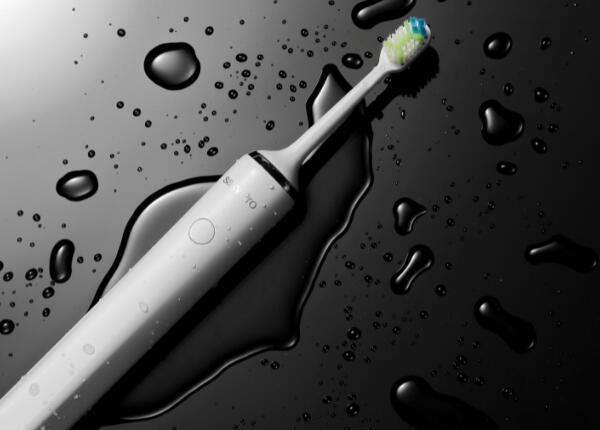 歐樂電動牙刷使用方法：簡簡單單五步走！