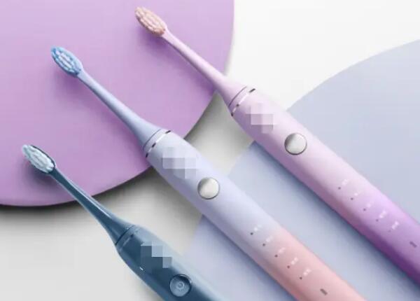 電動(dòng)牙刷清潔能力比手動(dòng)牙刷強(qiáng)嗎？電動(dòng)牙刷清潔效果佳的原因